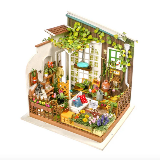 Miller's Garden: DIY Miniatures